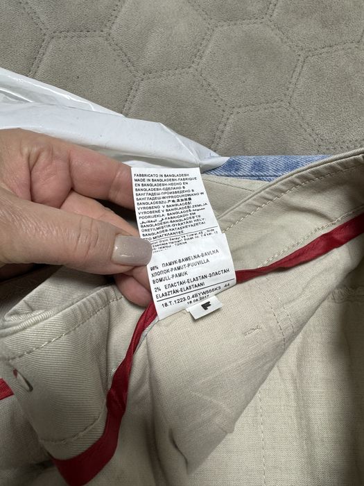 НОВІ брюки чінос Benneton