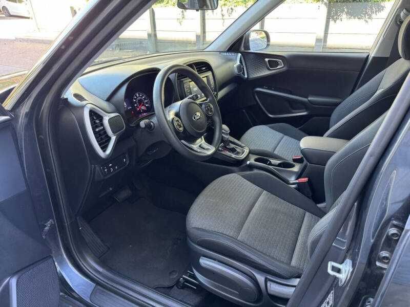 2020   Kia   Soul