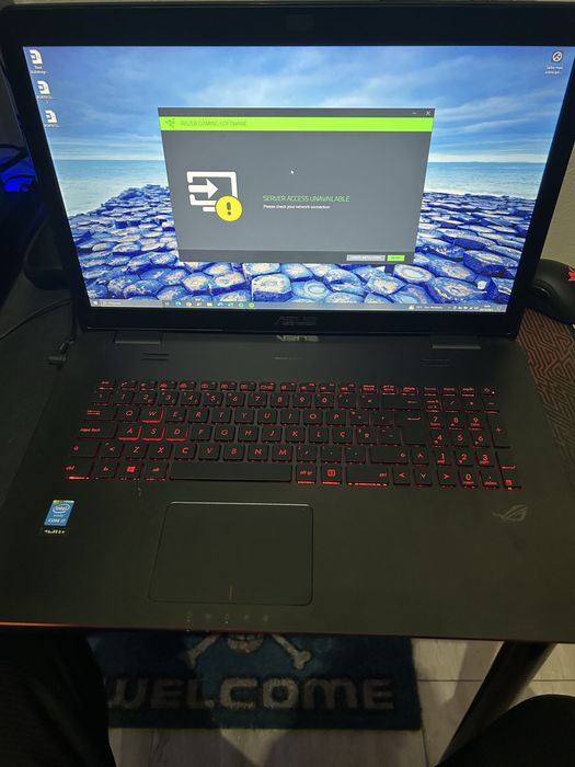 Vendo portatil gaming com rato incluido