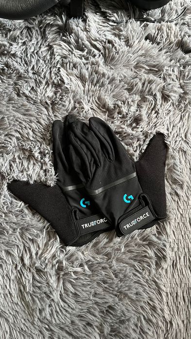 Volante Logitech g923 + Logitech Shifter