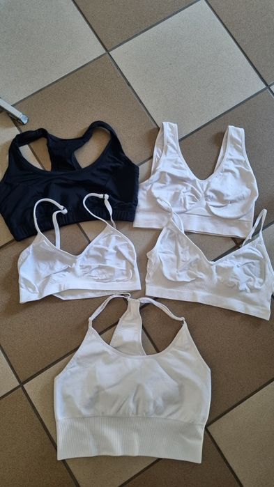 Zestaw 5 sztuk staników biustonoszy sportowych