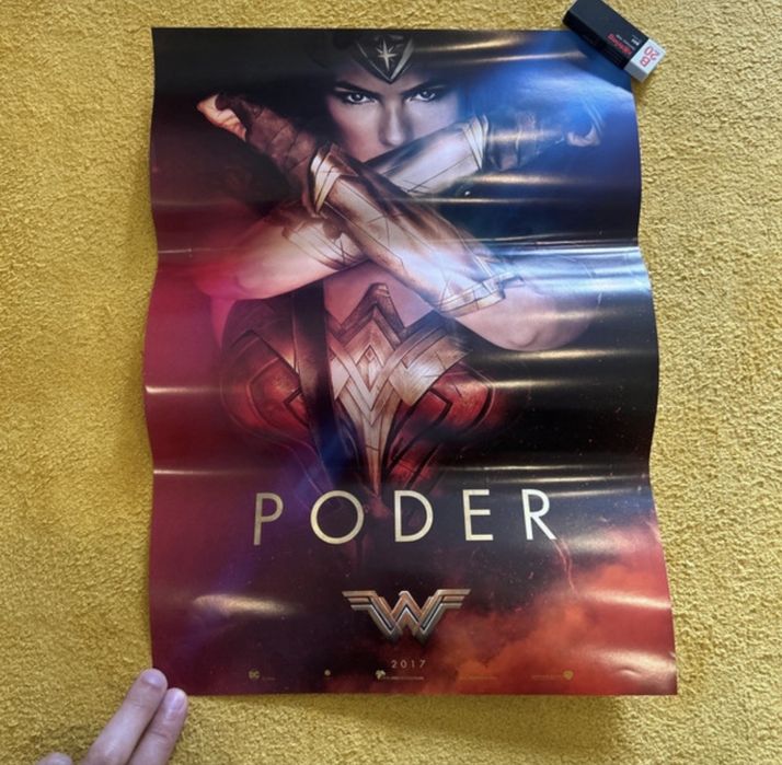 2x Poster Mulher Maravilha