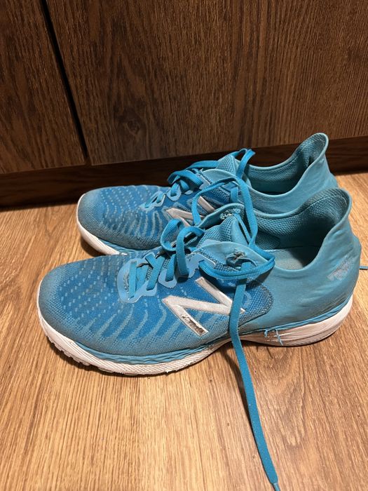 Buty new balance fresh foam niebieskie 38
