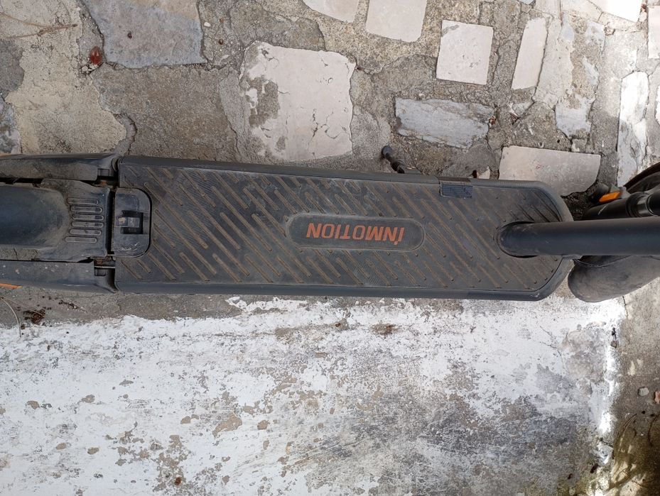 Trotinete elétrica inmotion S1F 700km