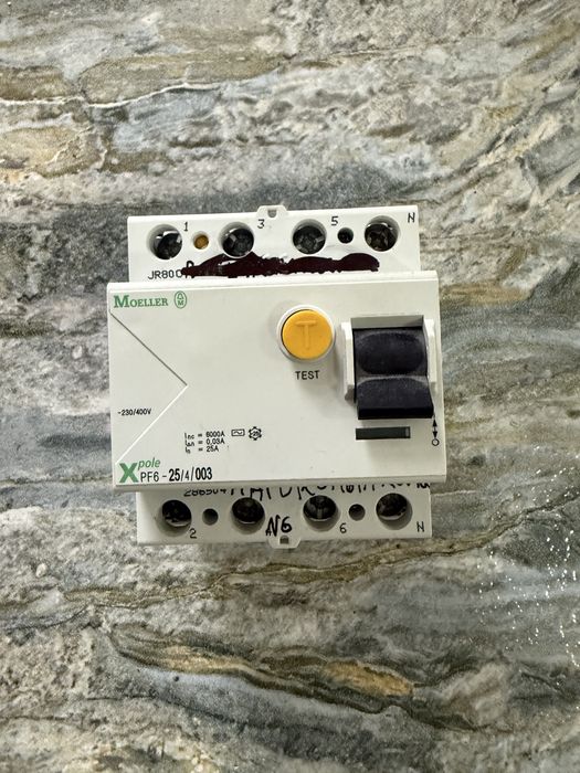 Дифференциальное реле Eaton (Moeller) PF6-25/4/003