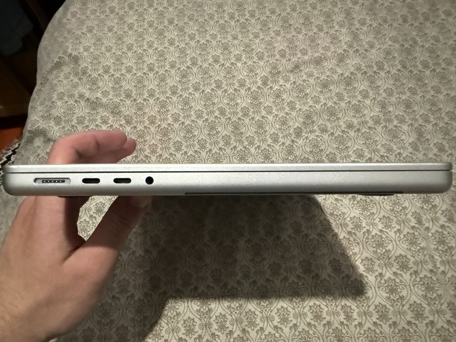 MacBook Pro 14 M1 Pro 32Gb/1Tb | 99% Battery | Space Gray