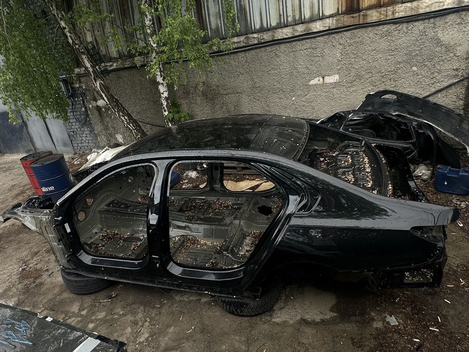 Четверть bmw g70 G70 г70