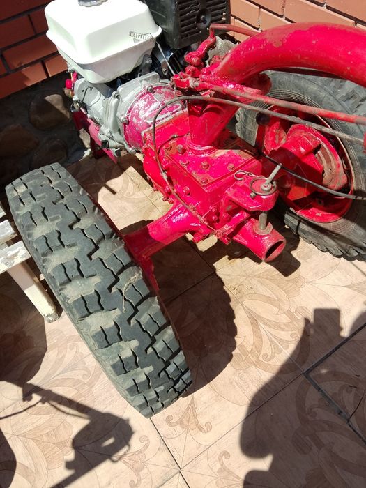 Продам мотоблок МТЗ 05 стан супер.
