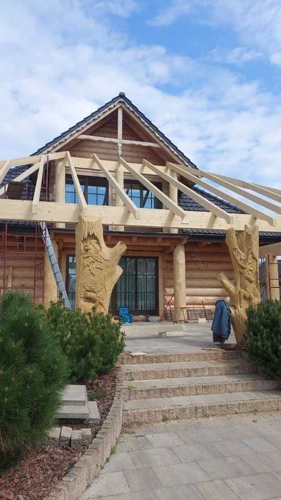 Słupy drewniane, dębowe,rzeźbione, do domów z bali lub altany, wiaty
