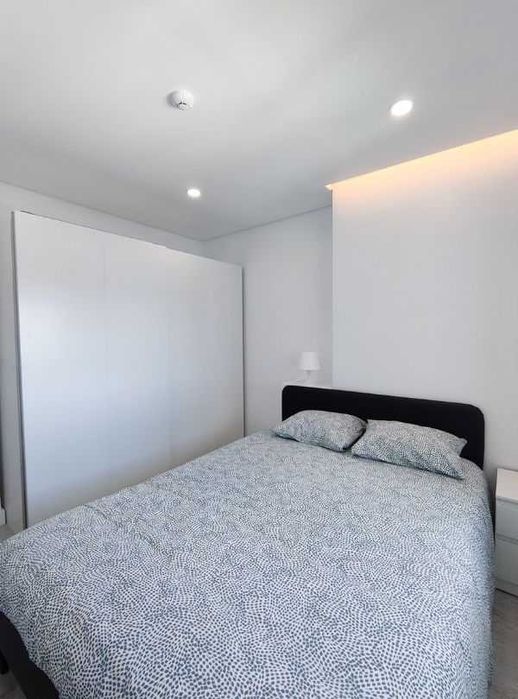 Quarto Novo Linda-a-Velha individual (1 pessoa)