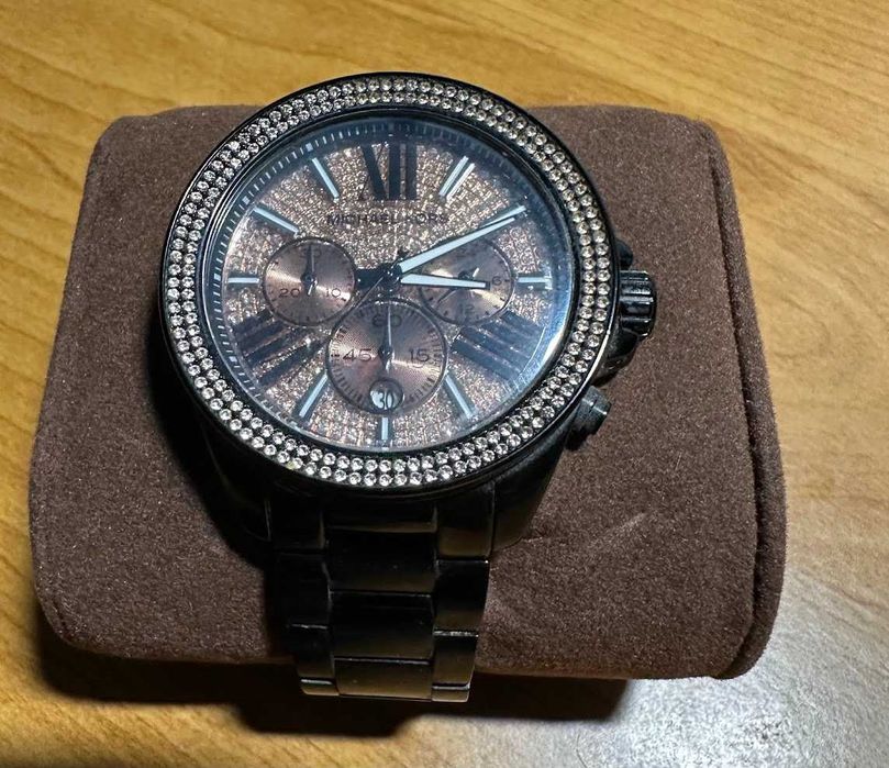 Дизайнерские наручные часы Michael Kors