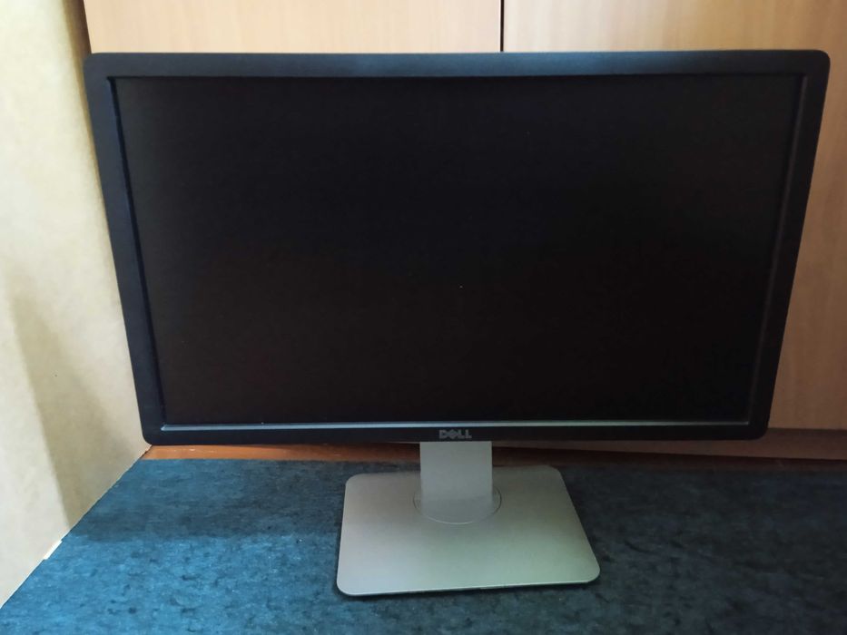 широкоформатный монитор Dell P2212H 22 дюйма
