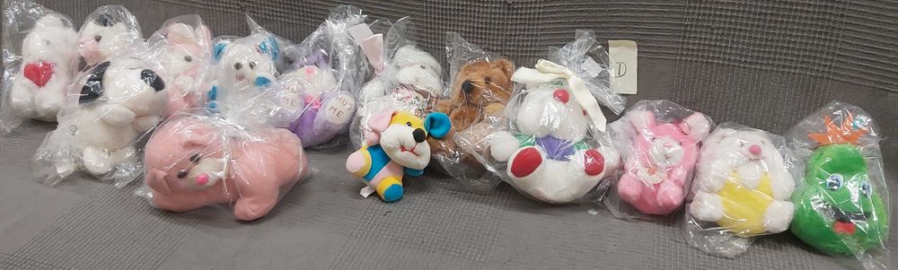 Peluches novos e como novos em ótimo estado