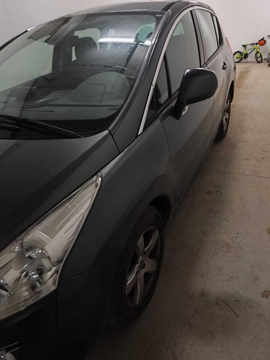 Peugeot 3008 1.6 HDI BUSINESS LIN