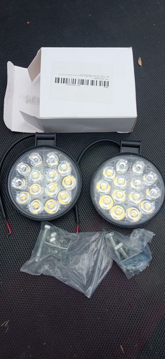 Halogeny LED uniwersalne