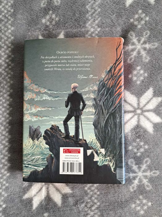 "Ogród popiołu. Ulysses Moore" Pierdomenico Baccalario