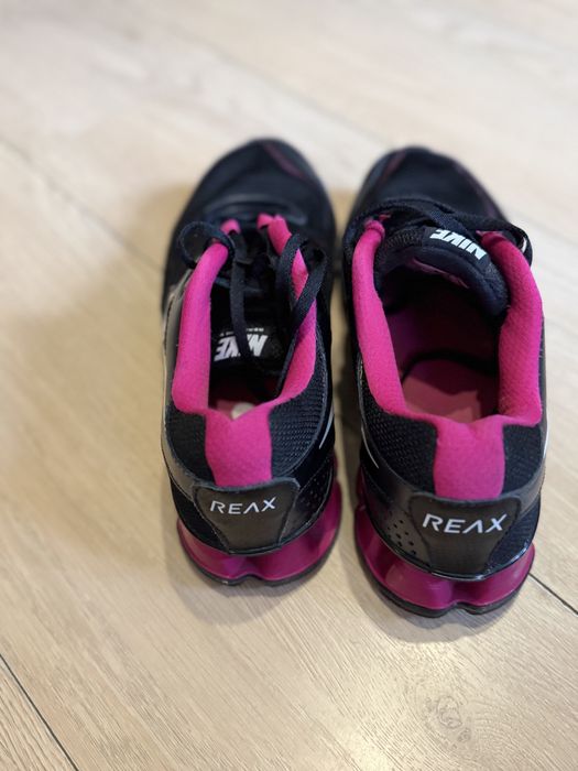 Кросівки Nike Reax Run 7