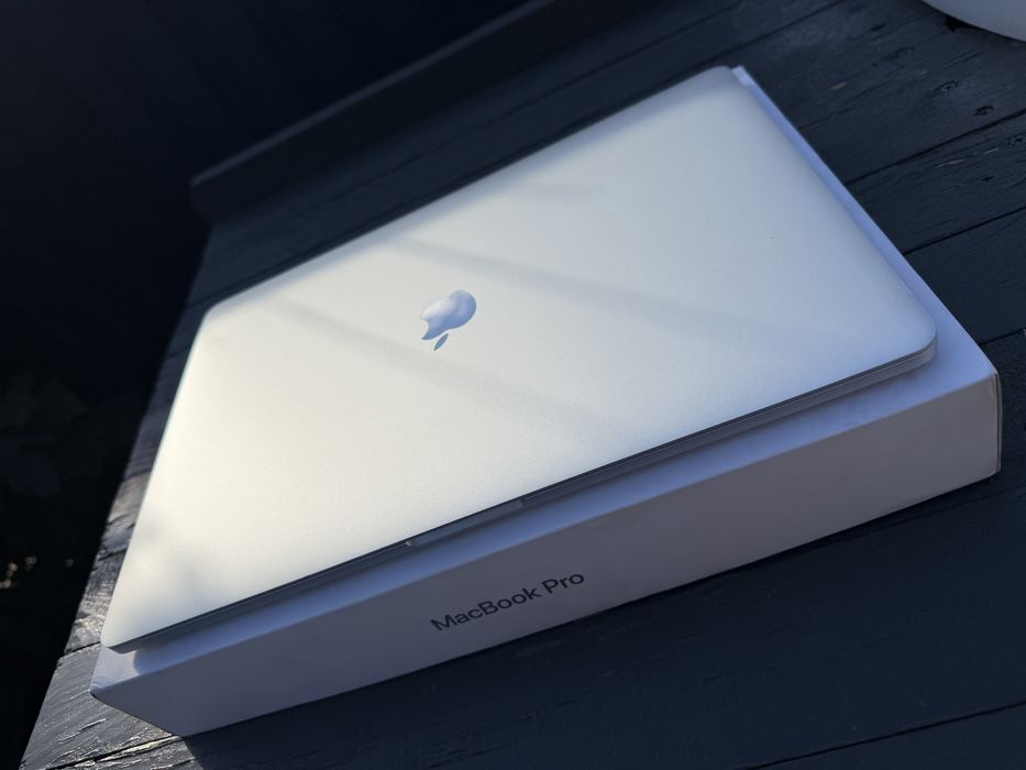 MacBook Pro 15 2016 TouchBar