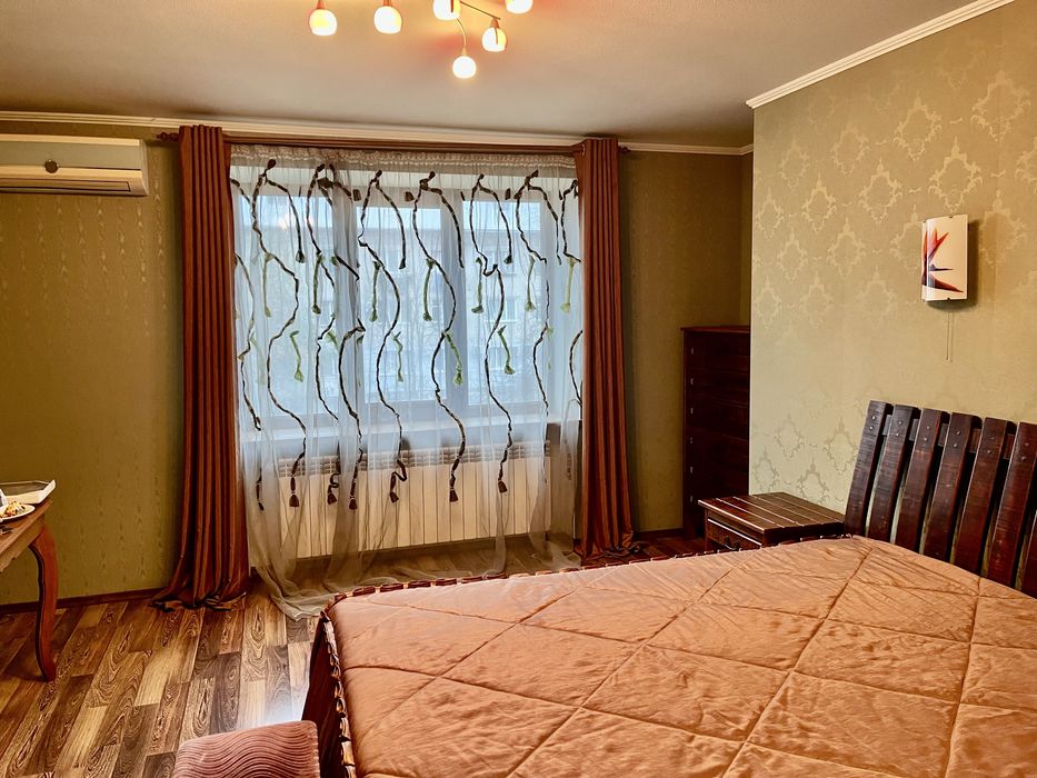 Здам в оренду 4 ком. Центр, Б.Ковалевка