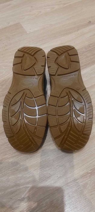 Buty robocze nowe r. 41