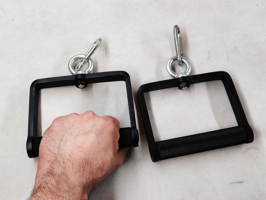 Uchwyty do wyciągu bramy siłownia (zawiera 23% VAT)