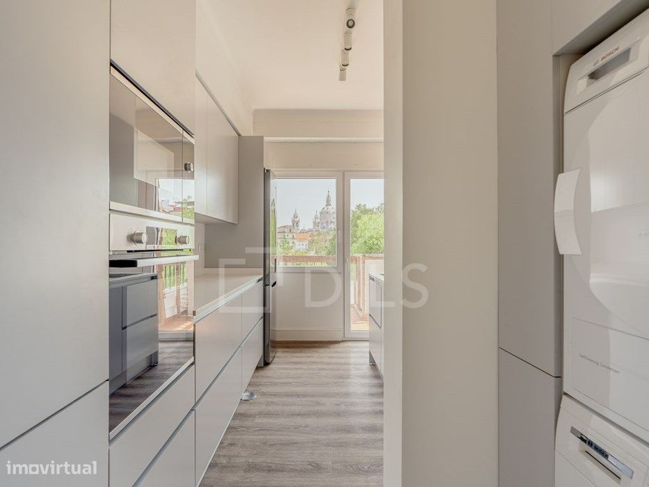 T3 com jardim, varanda e garagem na Lapa