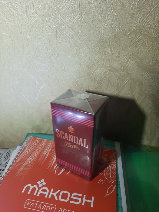 Scandal парфюм новий.