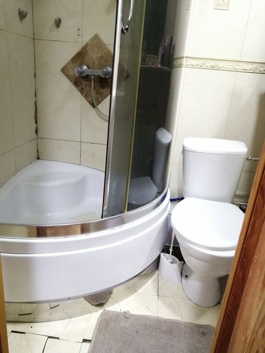 Юрівка, приватний будинок, половина