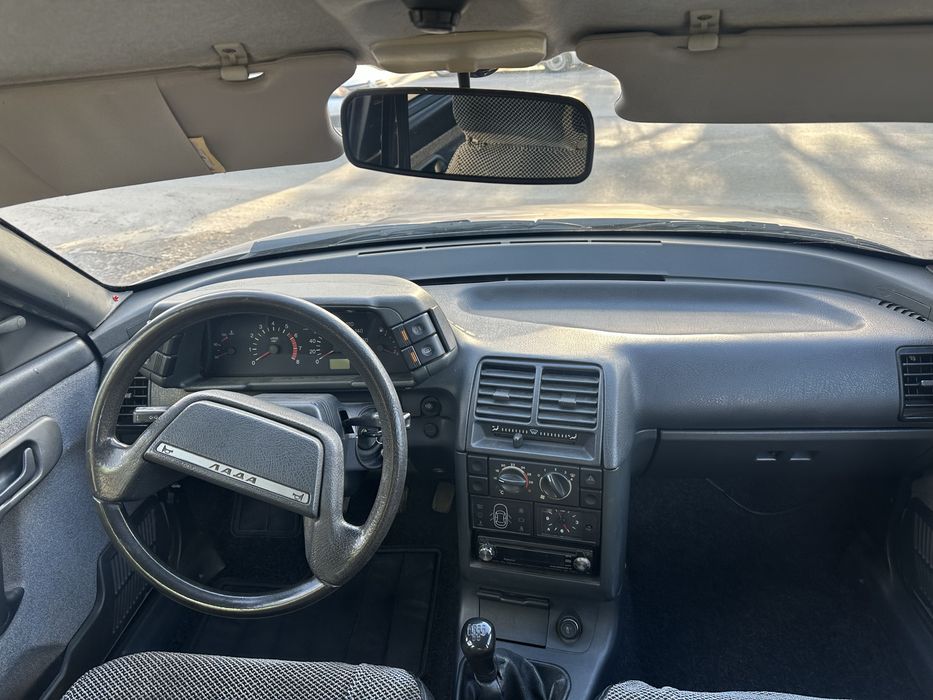 Автомобіль ВАЗ 21101