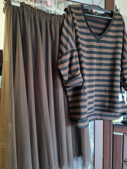 Nowy komplet bluzka i spódnica tiul