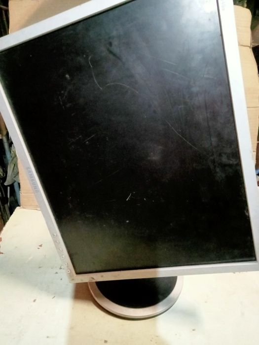 Монітор Samsung sync master 940b