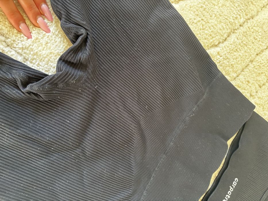 sportowy komplet legginsy stanik top carpatree z kolekcji rib gym