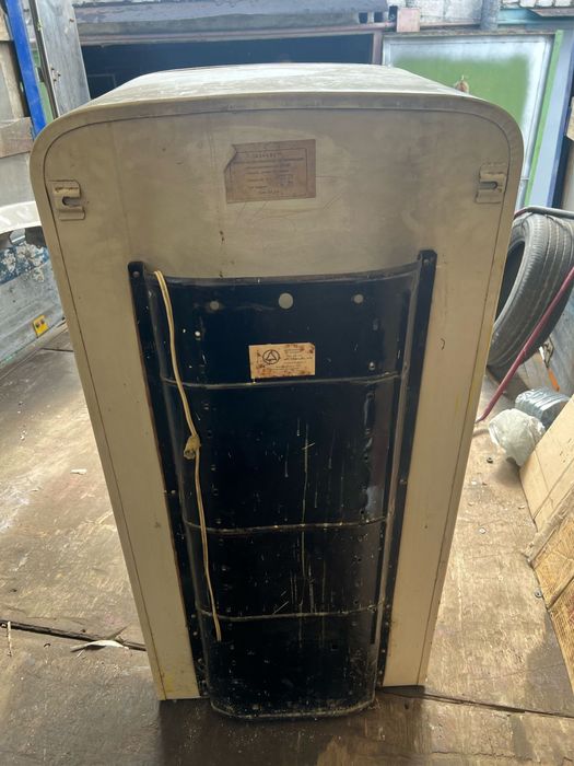 Холодильник 1970 р. (МИР, рассвет)