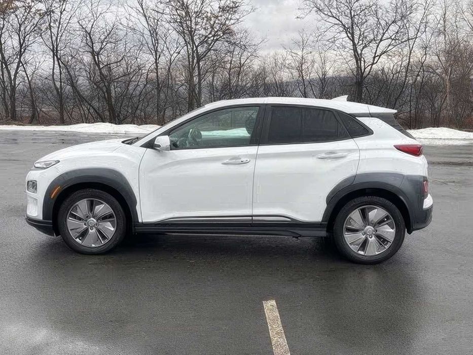 Hyundai Kona Electric Limited      2021