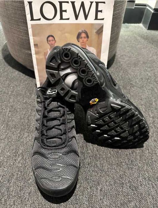 Nike Tn nowe z pudelkiem R.45