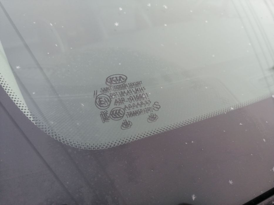 продам кіа Eniro