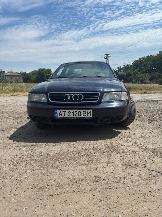 Продам ауді а4б5 1997 рік