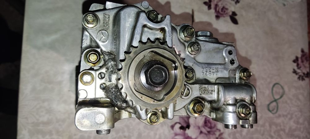 Масляный насос Mazda cx5 2.2
