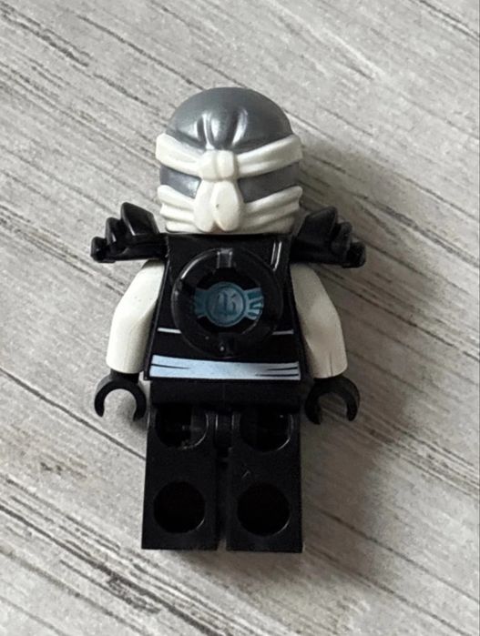Figurka Lego Ninjago Zane skybound