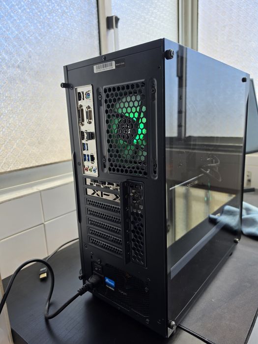 PC Gaming Ryzen 5 3600 + RX 6700 XT