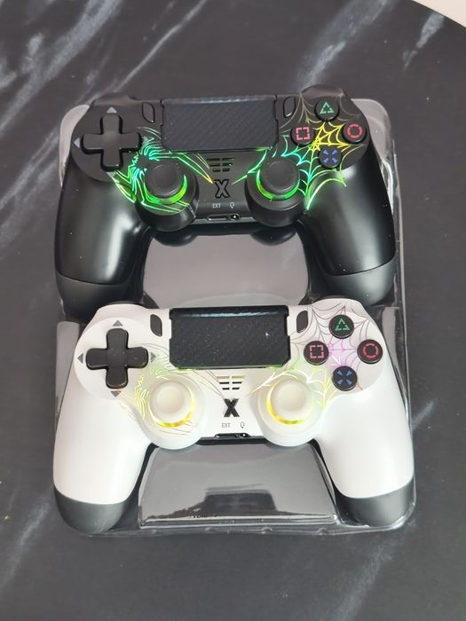 Bezprzewodowy pad do PS4