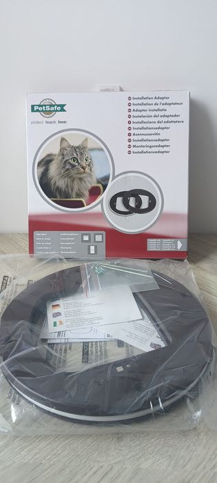 Adapter do drzwiczek dla kota
