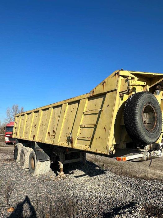 родається бортовий самоскид-причіп на ресорній підвісці