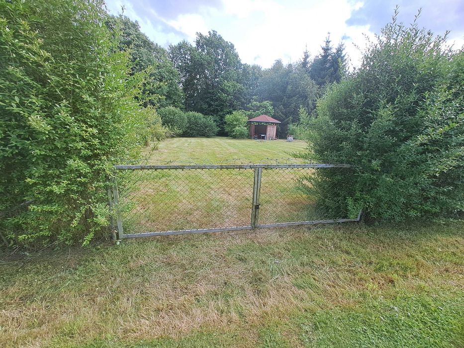 Działka, ogród, ogródek z altaną, grill foremna 2x4,5 ara
