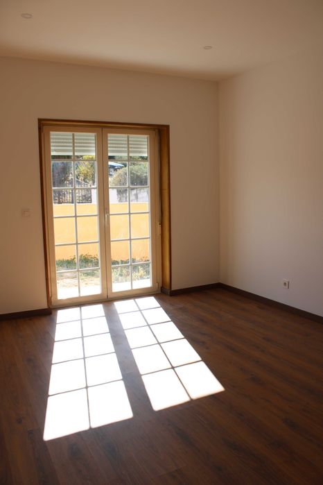 Moradia Nova de Luxo em Chaves – Conforto, Localização e Qualidade