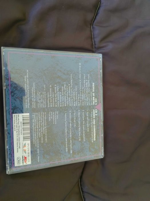 Anthrax, fistfull of metal e armed and dangerous