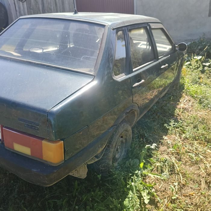 Продам ВАЗ 21099 терміново