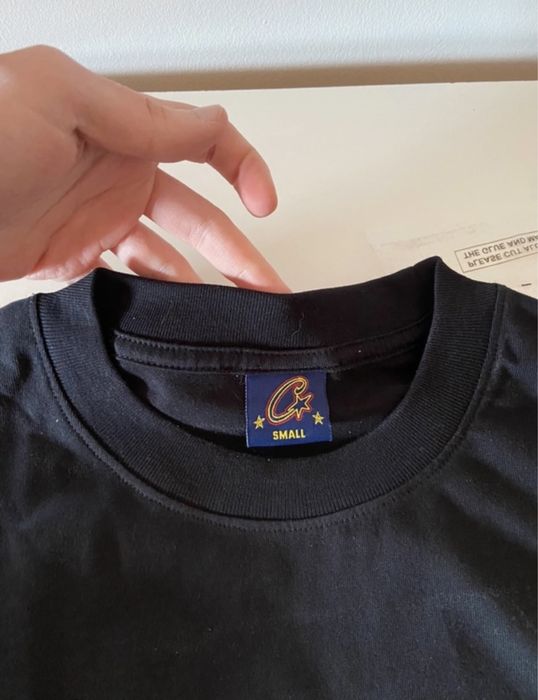 T shirt preta corteiz