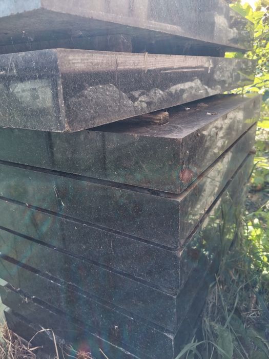 Гранитные плиты 9шт.