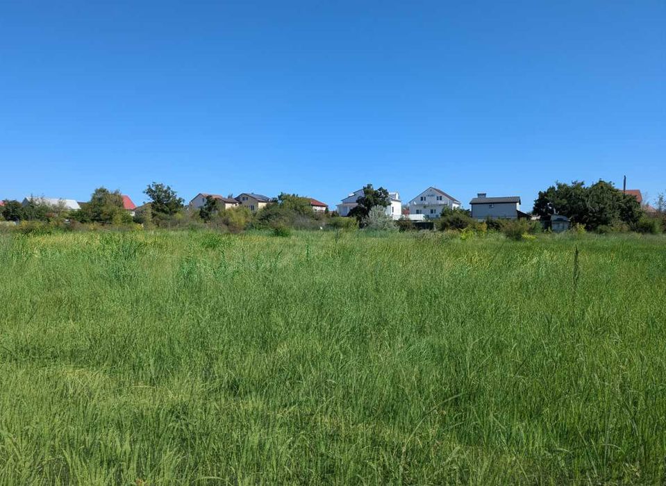 Продам участок в Каролино-Бугазе